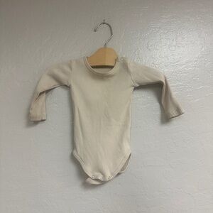 $10 ADD ON quincy mae ribbed bodysuit 6-12M Zara Hanna Andersson Mini Boden